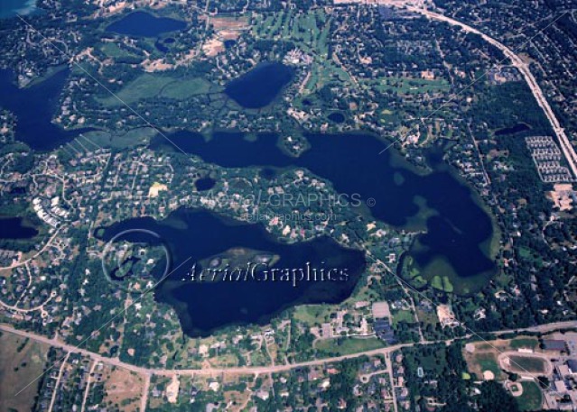 Island Lake & Lower Long Lake in Oakland County, Michigan